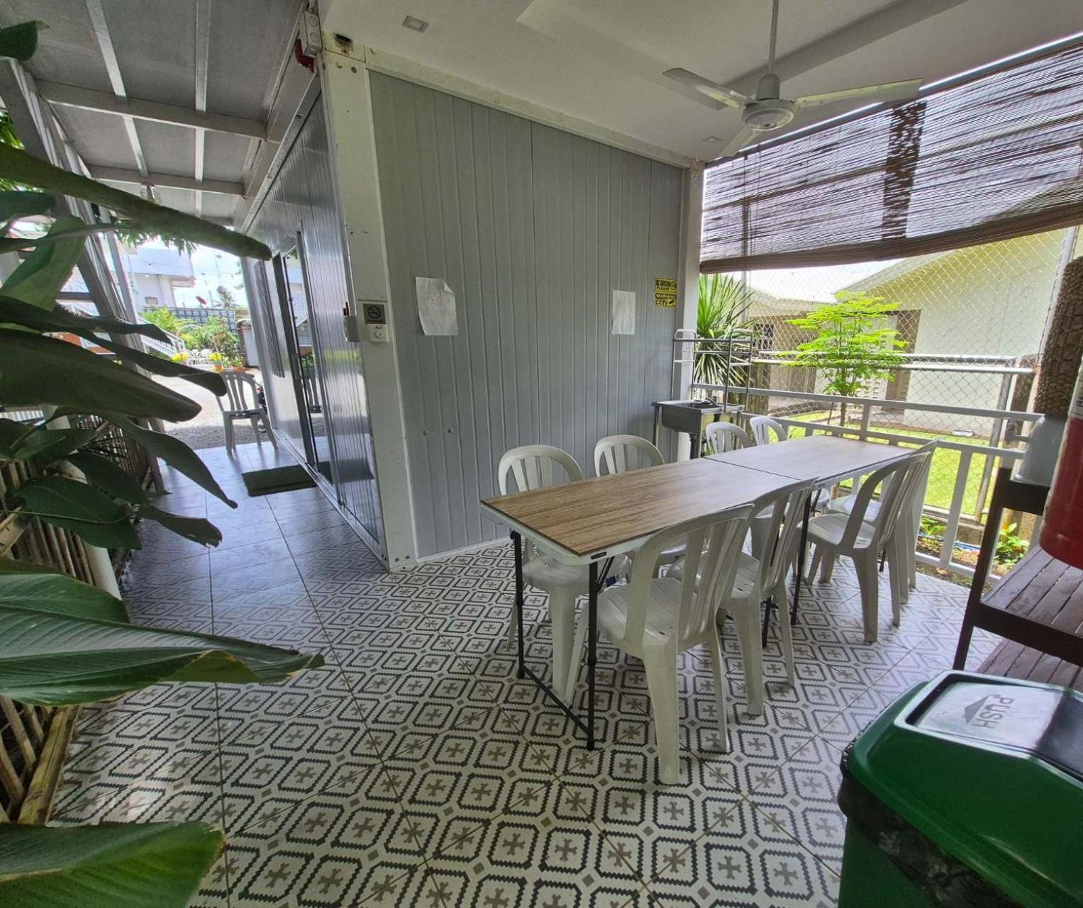 Olive Hostel ロハス エクステリア 写真